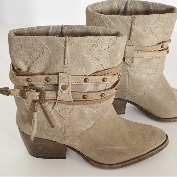 Steve Madden Shoes - Steven | Tan Leather Western Bootie Buckle